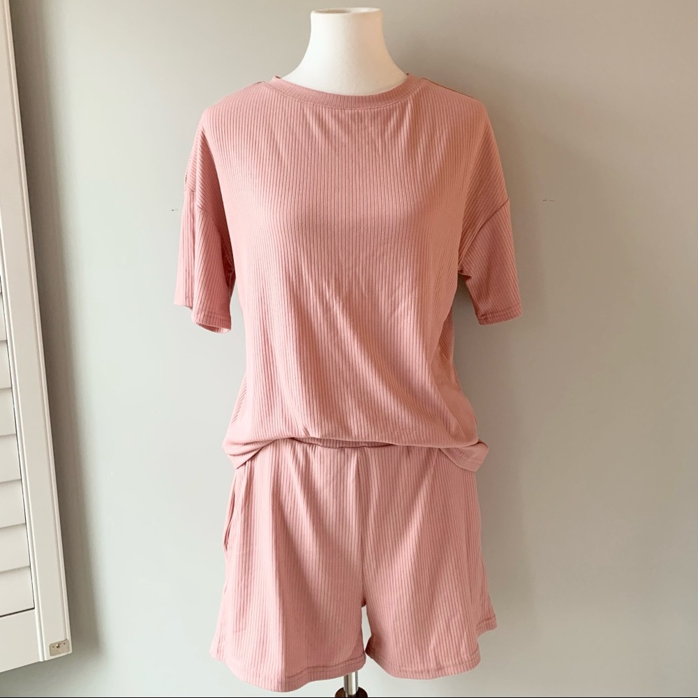 Ribbed Knit Short Sleeve Top and Shorts Set Lightweight Pink